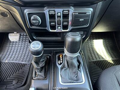 2020 Jeep Gladiator Sport   - Photo 23 - Monroe, LA 71201