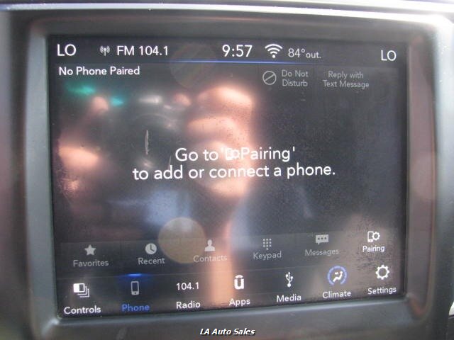 2019 Ram 1500 SLT photo 15