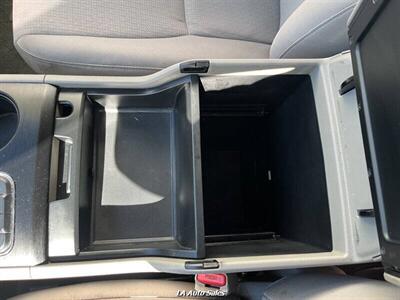 2016 Kia Sedona L 4dr Mini Van   - Photo 12 - Monroe, LA 71201