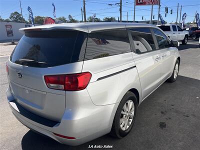 2016 Kia Sedona L   - Photo 2 - Monroe, LA 71201