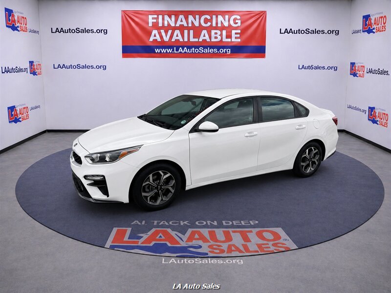 2019 Kia Forte LXS AT's photo