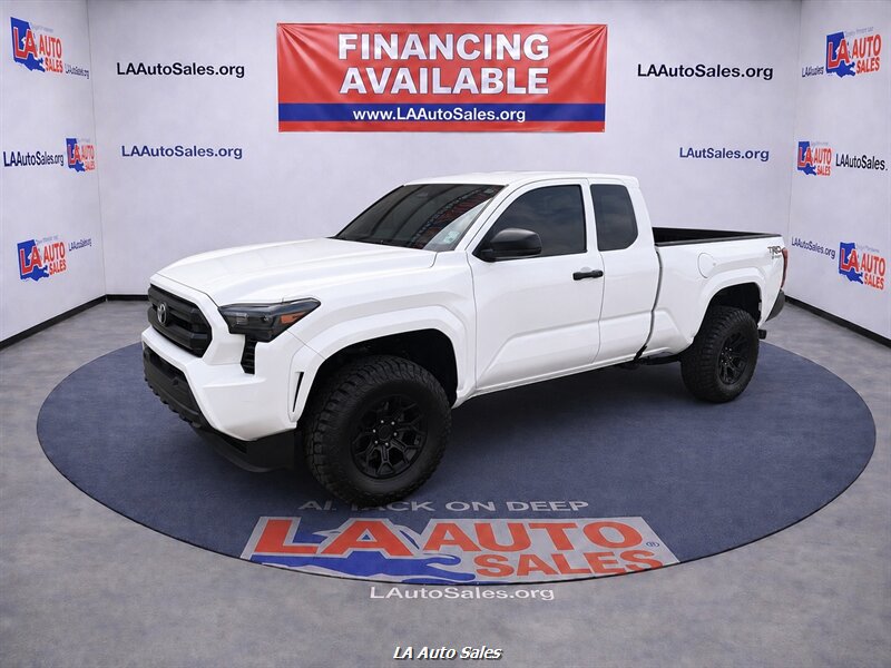 2024 Toyota Tacoma SR5  