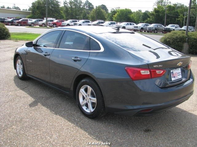 2020 Chevrolet Malibu photo 5