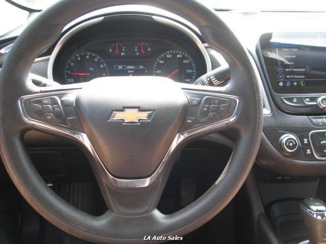 2020 Chevrolet Malibu photo 17