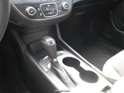 2020 Chevrolet Malibu LS 4dr Sedan   - Photo 18 - Monroe, LA 71201