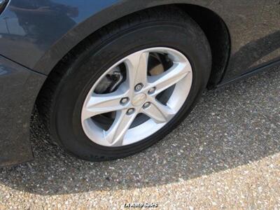 2020 Chevrolet Malibu LS 4dr Sedan   - Photo 9 - Monroe, LA 71201