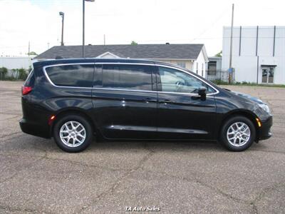 2021 Chrysler Voyager LX   - Photo 2 - West Monroe, LA 71225