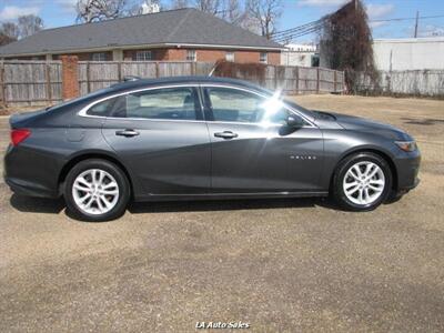 2016 Chevrolet Malibu LT   - Photo 2 - Monroe, LA 71201