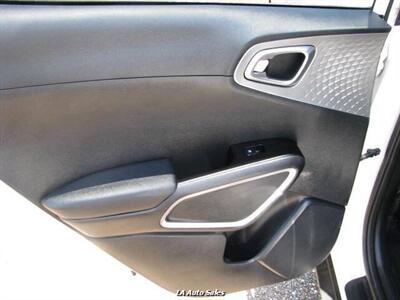 2022 Kia Soul LX 4dr Crossover CVT   - Photo 13 - Monroe, LA 71201