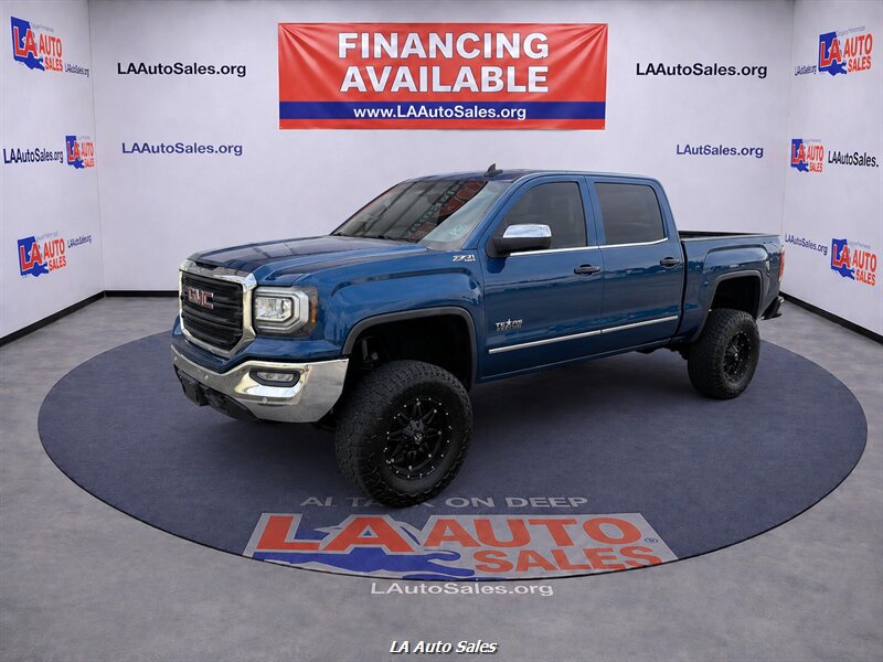 2018 GMC Sierra 4WD Crew Cab Short Box SLT's photo