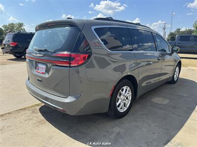 2022 Chrysler Pacifica Touring L   - Photo 6 - Monroe, LA 71201
