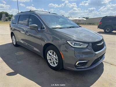 2022 Chrysler Pacifica Touring L   - Photo 4 - Monroe, LA 71201