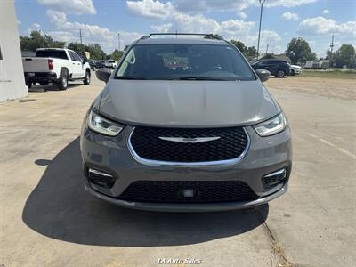 2022 Chrysler Pacifica Touring L   - Photo 3 - Monroe, LA 71201