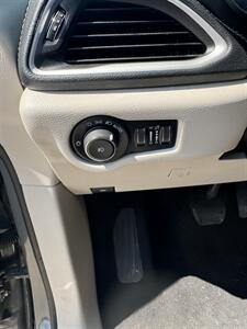 2022 Chrysler Pacifica Touring L   - Photo 17 - Monroe, LA 71201