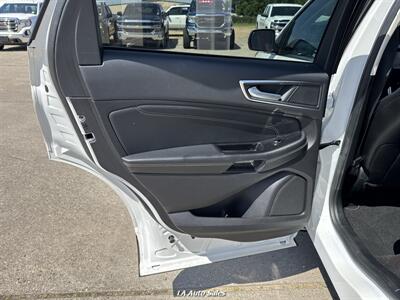 2020 Ford Edge Titanium   - Photo 12 - Monroe, LA 71201