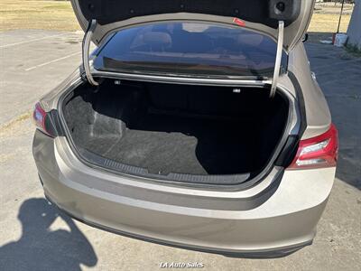 2022 Chevrolet Malibu LT - Photo 9 - Monroe, LA 71201