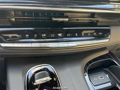 2023 Cadillac Escalade ESV Sport 4x4 4dr SUV   - Photo 15 - Monroe, LA 71201