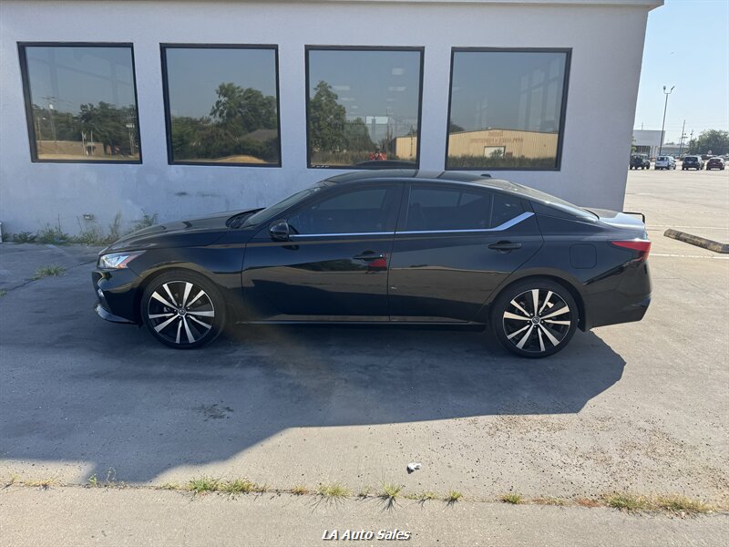 2021 Nissan Altima 2.5 SR  