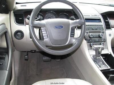 2010 Ford Taurus SEL 4dr Sedan   - Photo 12 - Monroe, LA 71201