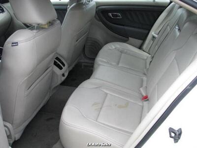 2010 Ford Taurus SEL 4dr Sedan   - Photo 10 - Monroe, LA 71201