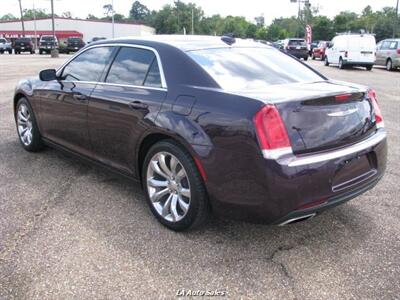 2021 Chrysler 300 Touring   - Photo 5 - West Monroe, LA 71225