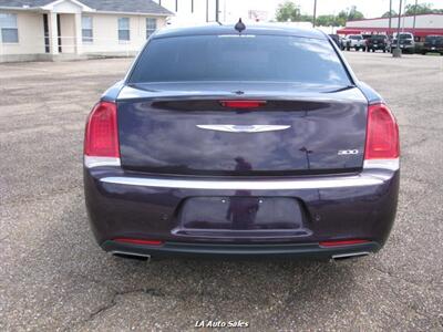 2021 Chrysler 300 Touring   - Photo 4 - West Monroe, LA 71225