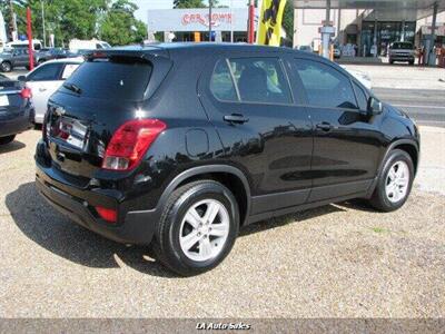 2021 Chevrolet Trax LS 4dr Crossover   - Photo 3 - Monroe, LA 71201