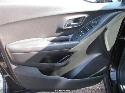 2021 Chevrolet Trax LS 4dr Crossover   - Photo 16 - Monroe, LA 71201