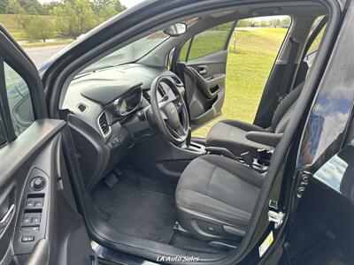 2021 Chevrolet Trax LS 4dr Crossover   - Photo 15 - Monroe, LA 71201