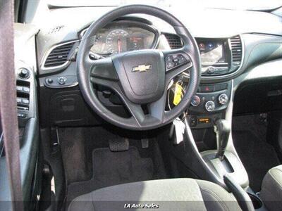 2021 Chevrolet Trax LS 4dr Crossover   - Photo 13 - Monroe, LA 71201