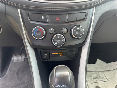 2021 Chevrolet Trax LS 4dr Crossover   - Photo 18 - Monroe, LA 71201