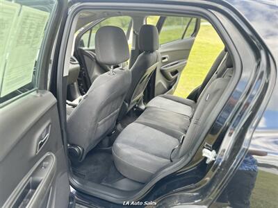 2021 Chevrolet Trax LS 4dr Crossover   - Photo 14 - Monroe, LA 71201