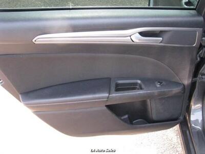 2019 Ford Fusion SE 4dr Sedan   - Photo 13 - Monroe, LA 71201