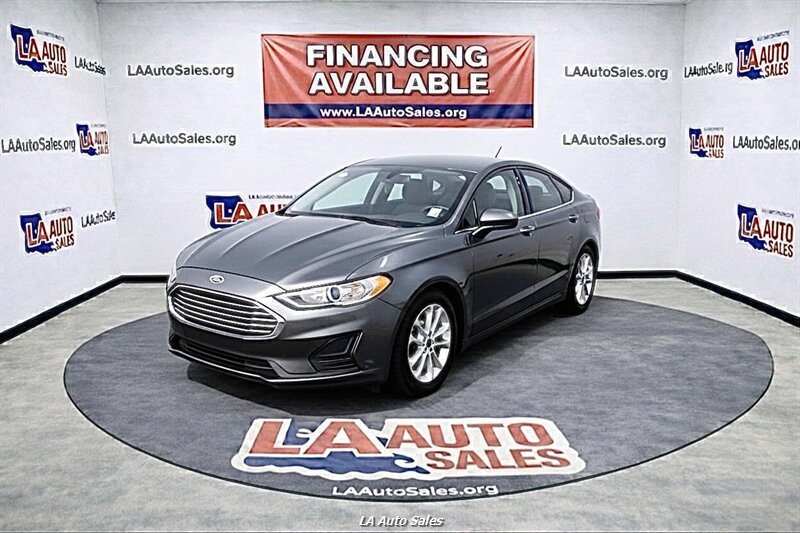 2019 Ford Fusion SE 4dr Sedan   - Photo 1 - Monroe, LA 71201