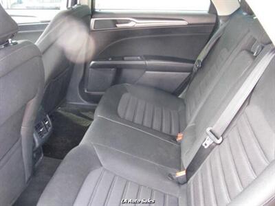 2019 Ford Fusion SE 4dr Sedan   - Photo 9 - Monroe, LA 71201