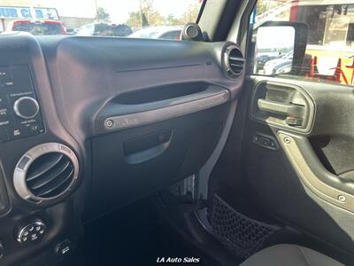 2013 Jeep Wrangler Unlimited Sport   - Photo 14 - Monroe, LA 71201