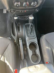 2013 Jeep Wrangler Unlimited Sport   - Photo 13 - Monroe, LA 71201