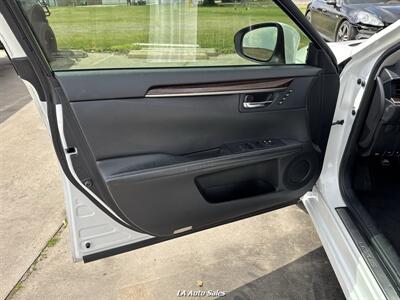 2015 Lexus ES 350 - Photo 16 - Monroe, LA 71201