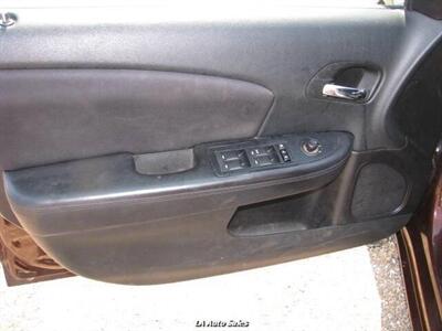 2013 Chrysler 200 Touring 4dr Sedan   - Photo 15 - Monroe, LA 71201