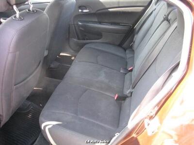 2013 Chrysler 200 Touring 4dr Sedan   - Photo 10 - Monroe, LA 71201