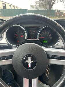 2005 Ford Mustang V6 Deluxe   - Photo 13 - Fresno Ca, CA 93703