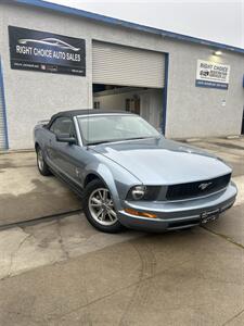 2005 Ford Mustang V6 Deluxe   - Photo 2 - Fresno Ca, CA 93703