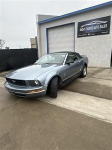 2005 Ford Mustang V6 Deluxe Convertible