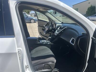 2011 Chevrolet Equinox LT   - Photo 12 - Fresno Ca, CA 93703