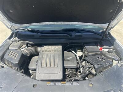 2011 Chevrolet Equinox LT   - Photo 17 - Fresno Ca, CA 93703