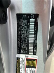 2010 Toyota Camry SE   - Photo 14 - Fresno Ca, CA 93703