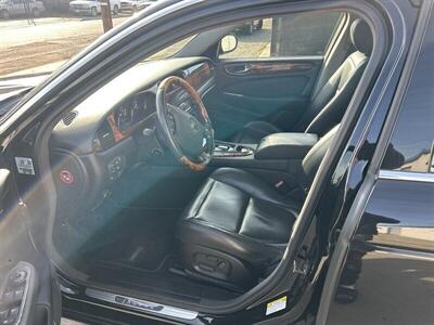 2004 Jaguar XJ8   - Photo 10 - Fresno Ca, CA 93703