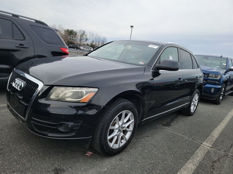 2009 Audi Q5 3.2 quattro   - Photo 1 - Washington, DC 20002