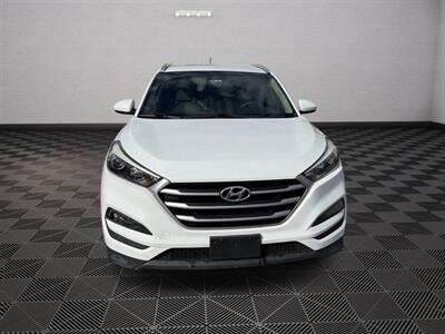 2017 Hyundai TUCSON SE   - Photo 2 - Tulsa, OK 74112