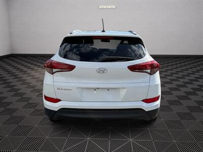 2017 Hyundai TUCSON SE   - Photo 4 - Tulsa, OK 74112